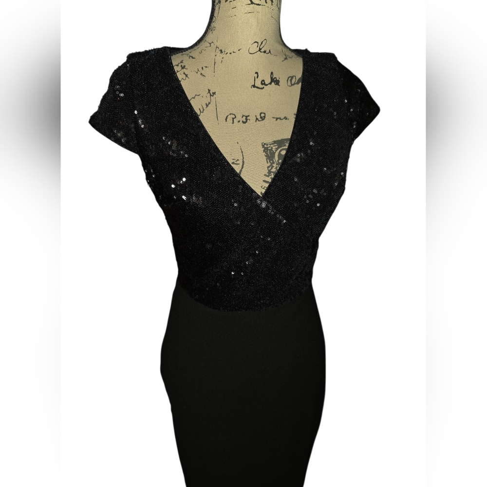 Dress the Population Black Sequin Cap Sleeve Midi Dress - Picture 5 of 6